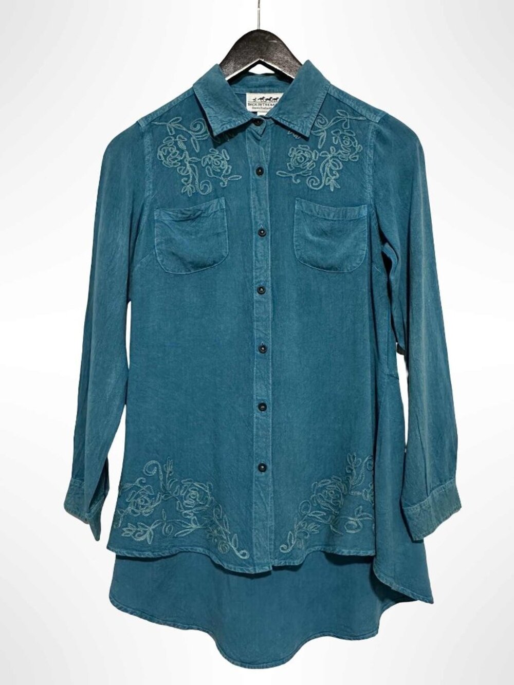 BACK IN THE SADDLE Embroidered Long Sleeve Button Down Tunic Top Blue Size S NWT